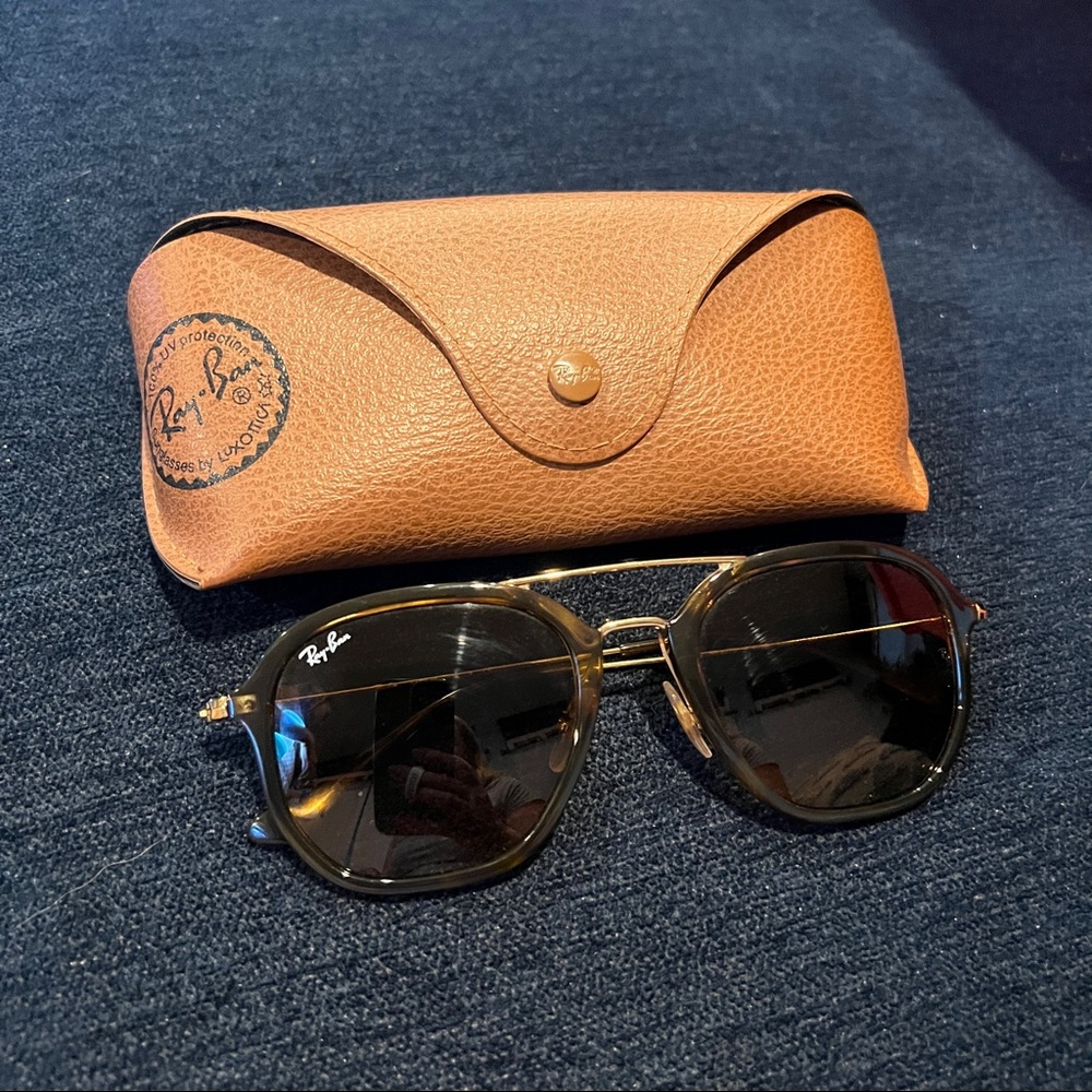RayBan RN4273